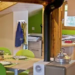Sous Les Combles - La Biolle -