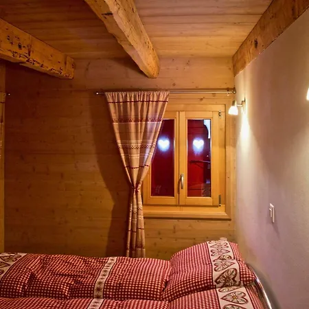 Sous Les Combles - La Biolle - Apartment *